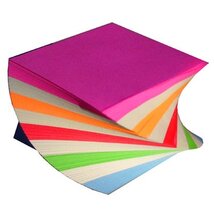 Csavart 8x8x5cm színes kockatömb Csavart 8x8x5cm színes kockatömb