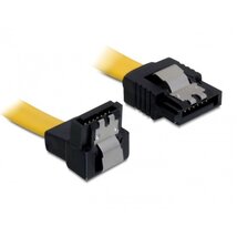 Delock 82811 SATA 6 Gb/s lefele / egyenes csatl. (fémlappal) 50 cm összekötő kábel Delock 82811 SATA 6 Gb/s lefele / egyenes csatl. (fémlappal) 50 cm összekötő kábel
