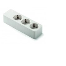 FAMATEL 2503 fehér 16A-250V hármas földelt szerelhető elosztó