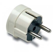 FAMATEL 1102 16A-250V fehér földelt dugvilla FAMATEL 1102 16A-250V fehér földelt dugvilla