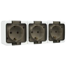 Anco 321345 Junior falon kívüli csapófedéllel IP44 fehér 3-as földelt dugaszolóaljzat Anco 321345 Junior falon kívüli csapófedéllel IP44 fehér 3-as földelt dugaszolóaljzat