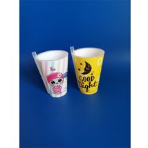 15583 Yummy 400ml repohár szívószállal 15583 Yummy 400ml repohár szívószállal